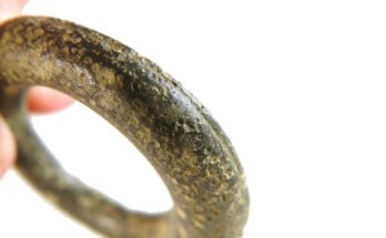 1800 year old Roman ring depicting goddess Minerva found in Israel.