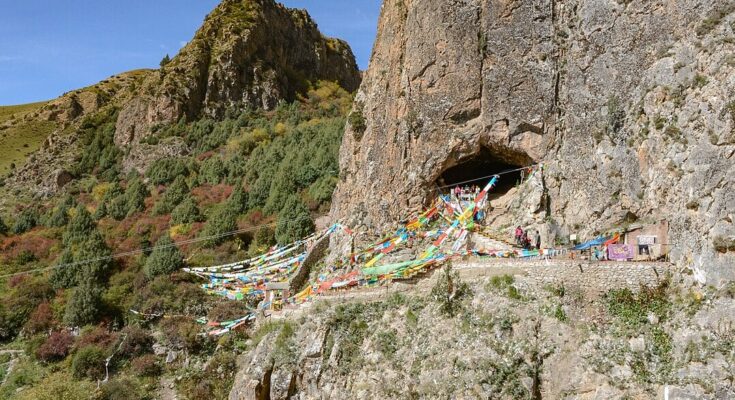 Researchers reveal that Denisovans, ancient humans, lived on the Tibetan Plateau