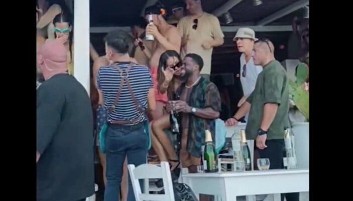 Kevin Hart Mykonos