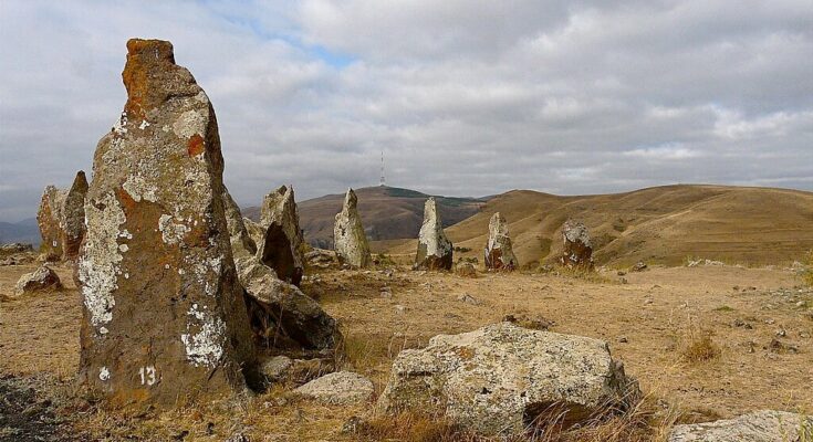 Archaeologists discover stone circle houses in Saudi Arabia, rewriting human history.