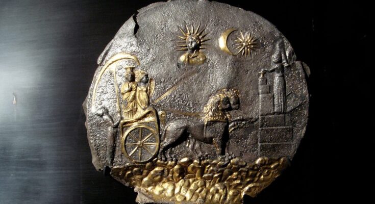 Plate depicting Cybele, a votive sacrifice and the sun God from Ai Khanoum, 3rd century BC