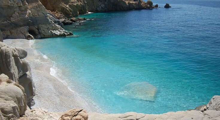 blue zone greek island Ikaria