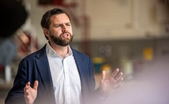 Senator JD Vance visits Rickenbacker ANGB