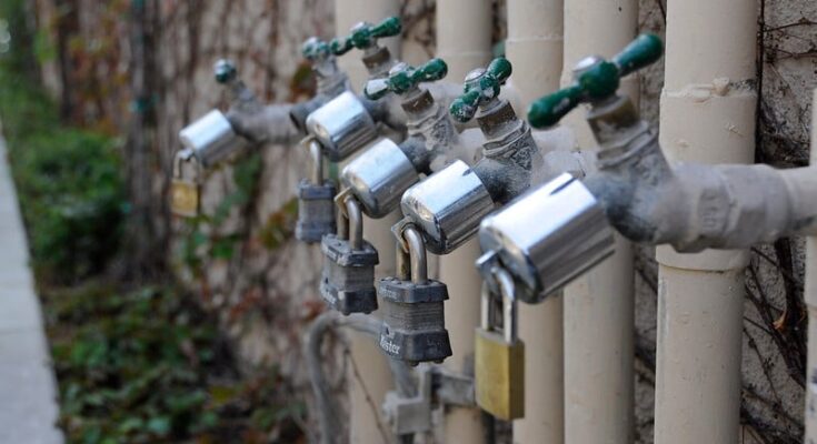 Taps that are locked, reflecting the water shortages