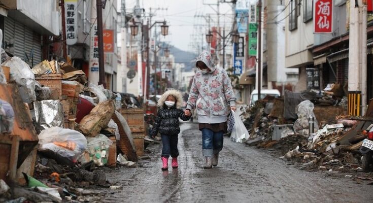 Japan earthquake tsunami