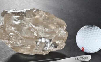 LUCARA RECOVERS EPIC 2,492 CARAT DIAMOND FROM THE KAROWE MINE