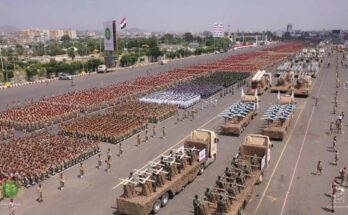 Houthi military parade