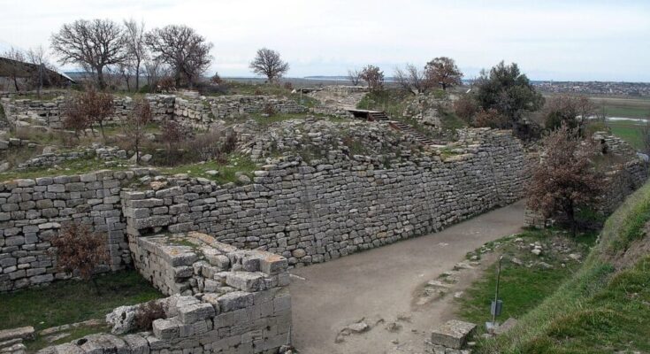 Bronze Age walls of Troy VI