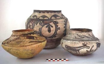 Native American terracotta vases by the Hopi and Zuni tribes.