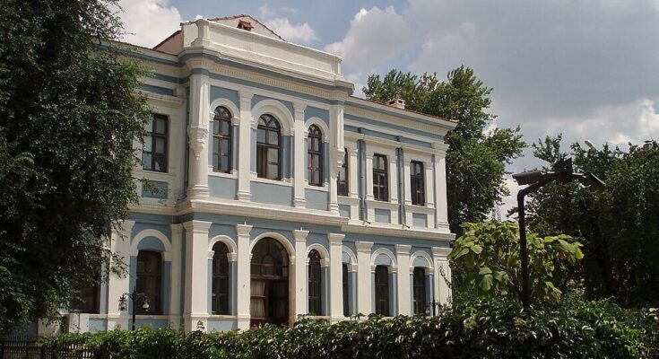 Photo of the Greek Girls' School in Edirne