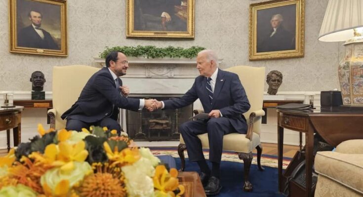 Cyprus President Christodoulides met with Joe Biden at the Oval Office / Credits: Hellas Journal