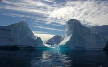 Frozen Antarctica Walloped by Climate Extremes