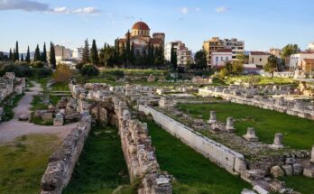 The 11-acre archaeological site of Keremikos filled with tombstones and statues of astonishing design and quality. One of these tombs is that of an Indian Buddhist monk Zarmanochegas.