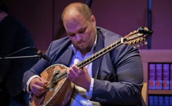 Michael Paouris playing Greek music with his bouzouki