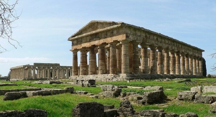 The ancient Greek temple of Poseidon (Neptune) or Hera in Paestum, Italy. ancient Greeks called the city Poseidonia