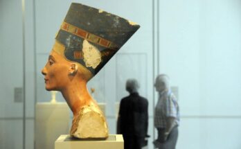 Nefertiti Bust